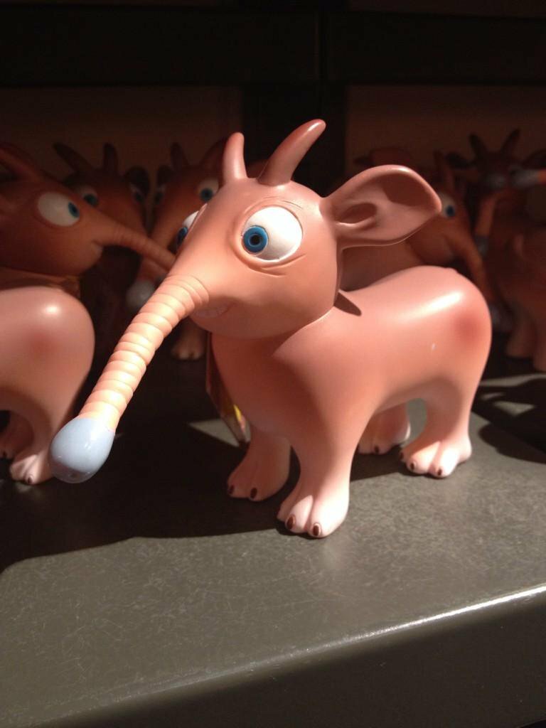 Foto de un escarabato o niffler (juguete visto en la Visita Guiada de los Estudios Leavesden)