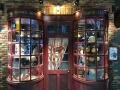 Tienda de Harry Potter en el Aeropuerto Heathrow de Londres (2018) Tienda de Harry Potter en el Aeropuerto Heathrow de Londres (2018)